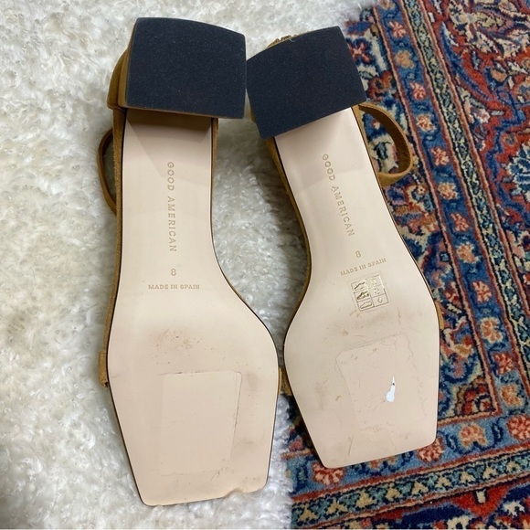 Good American Square Toe Suede Ankle Strap Block Heels Sandal Amber - Picture 4 of 5
